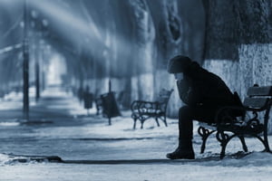 Симптомы и профилактика зимней депрессии